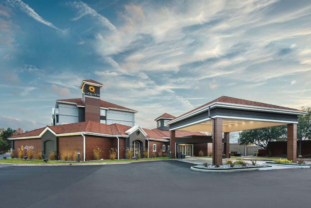La Quinta Inn & Suites by Wyndham Shreveport Airport